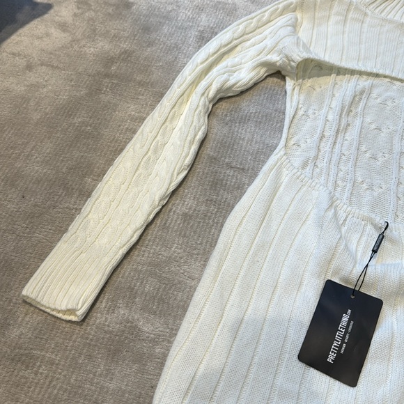 PrettyLittleThing Long Sleeve Sweater Dress - Picture 9 of 11